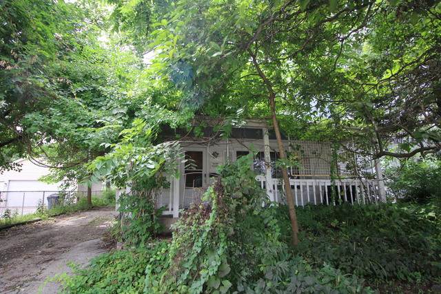 208 Home Avenue - Photo 1