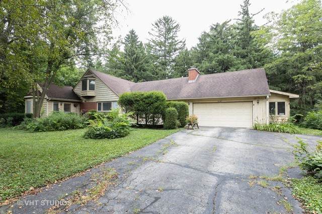 7S381 Green Acres Drive - Photo 1