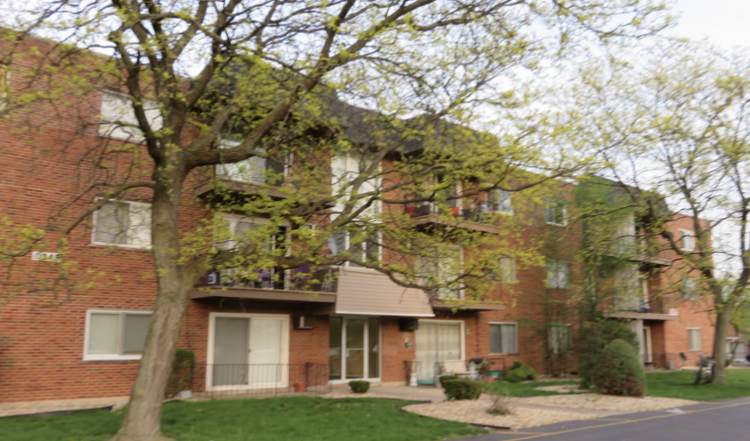 11245 Harlem Avenue - Photo 1