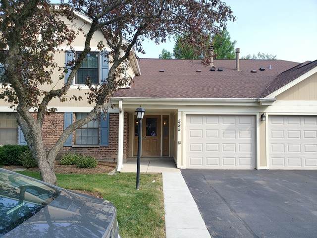 585 Williamsburg Court - Photo 1
