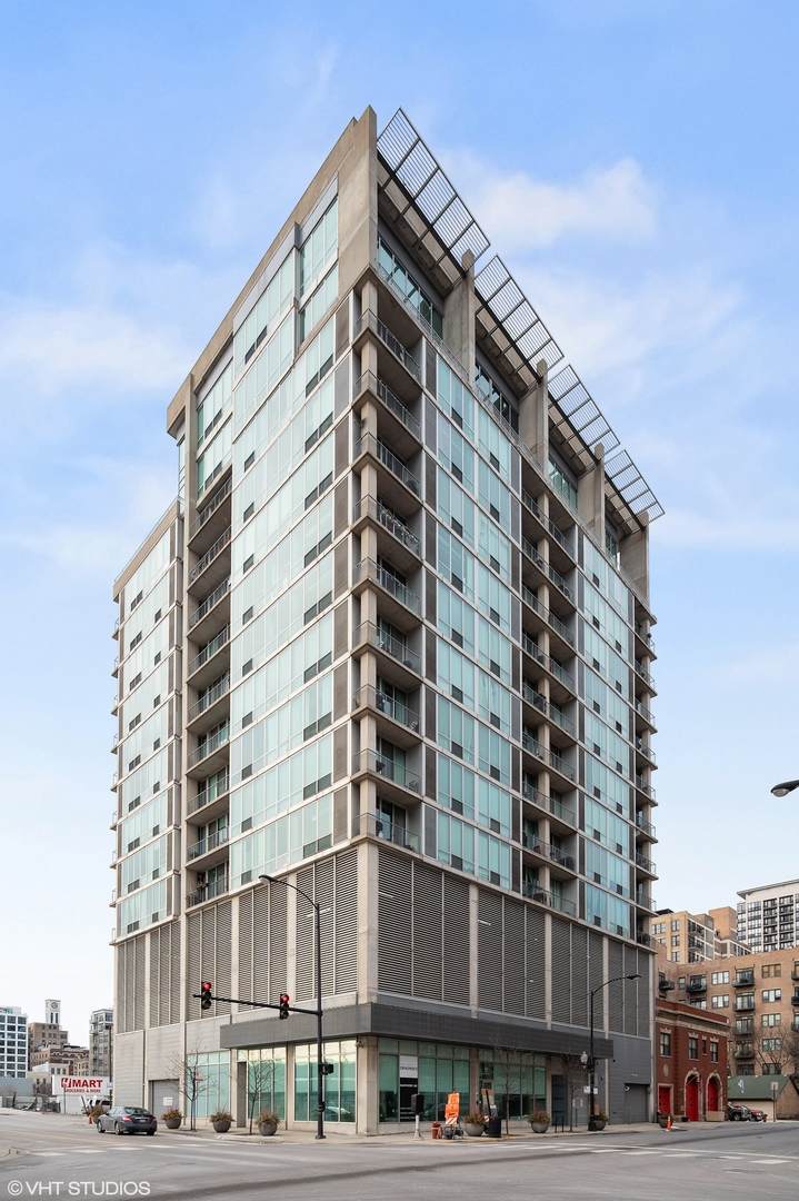 700 Van Buren Street - Photo 1