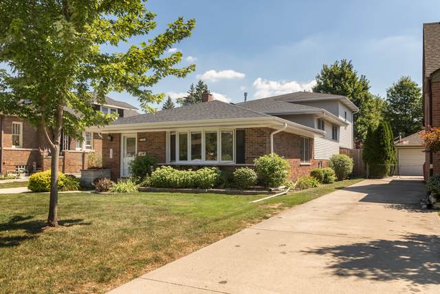 731 Villa Avenue - Photo 1