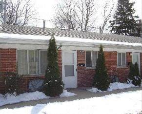 1500 Darrow Avenue - Photo 1