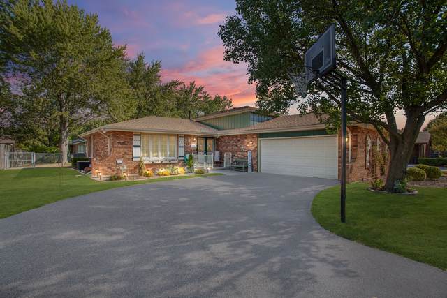 98 Ruggles Court - Photo 1