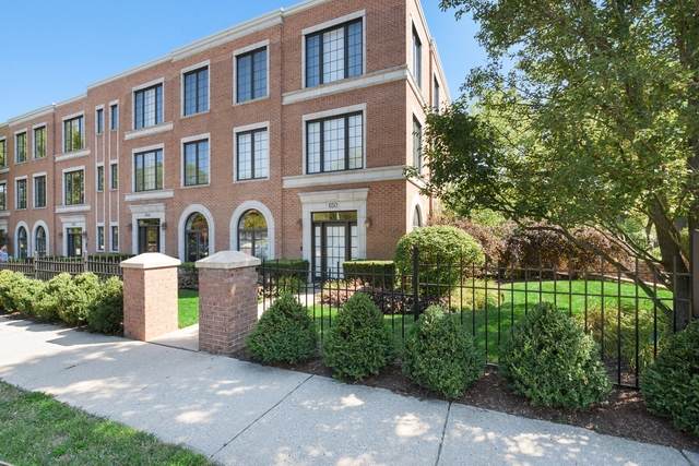 650 La Salle Place - Photo 1