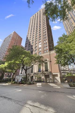 1122 Dearborn Street - Photo 1