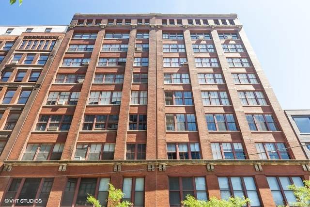 727 Dearborn Street - Photo 1