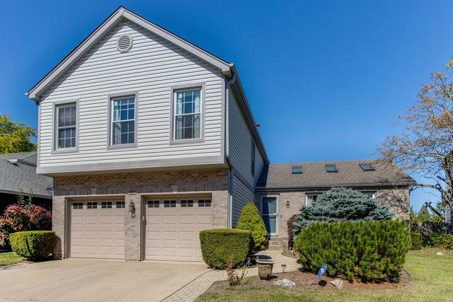 609 Harris Drive - Photo 1