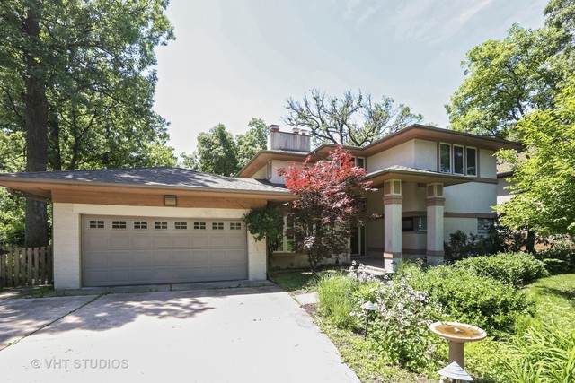 8 Woodridge Drive - Photo 1