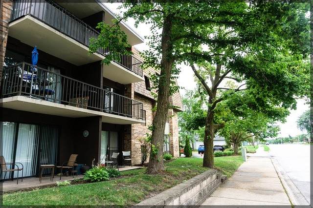 907 Williams Street - Photo 1
