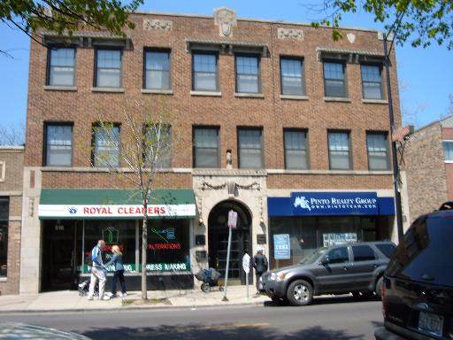 916 Diversey Parkway - Photo 1