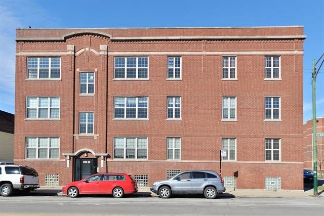 2854 Kedzie Avenue - Photo 1