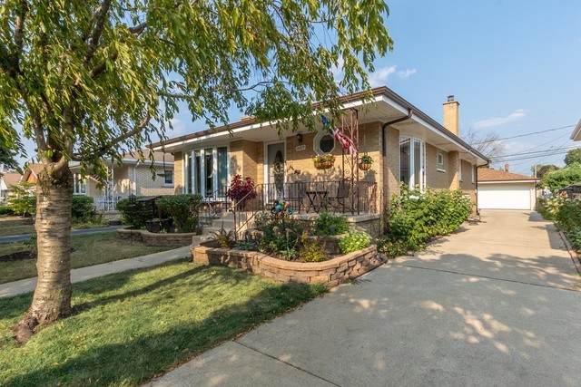 4409 Prairie Avenue - Photo 1