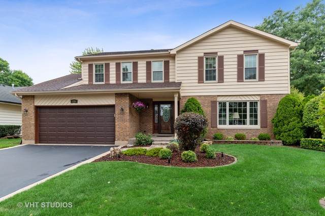 226 Fairway Drive - Photo 1