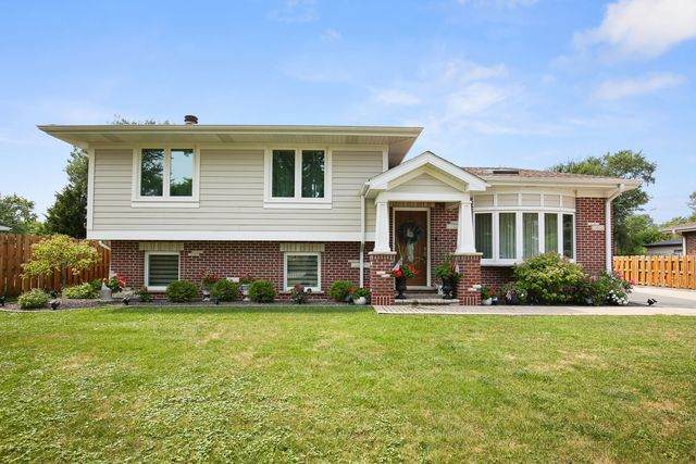 7460 88th Avenue - Photo 1