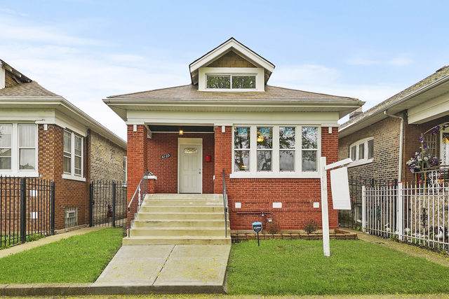 6129 Maplewood Avenue - Photo 1