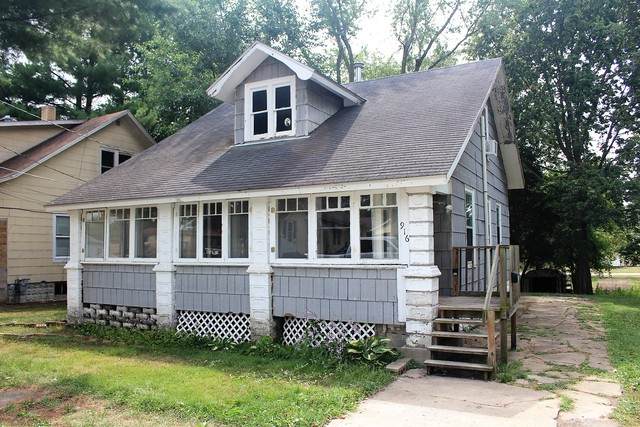 916 Adams Street - Photo 1