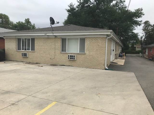 540 Division Street - Photo 1