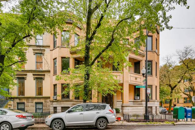 557 Fullerton Parkway - Photo 1