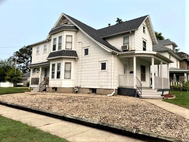 501 4th Avenue - Photo 1
