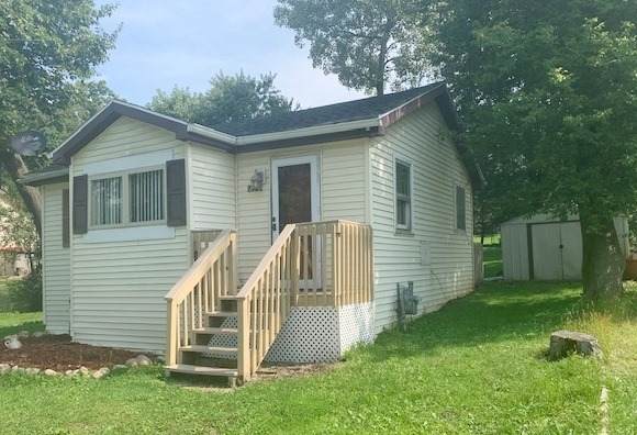 2908 Hickory Drive - Photo 1