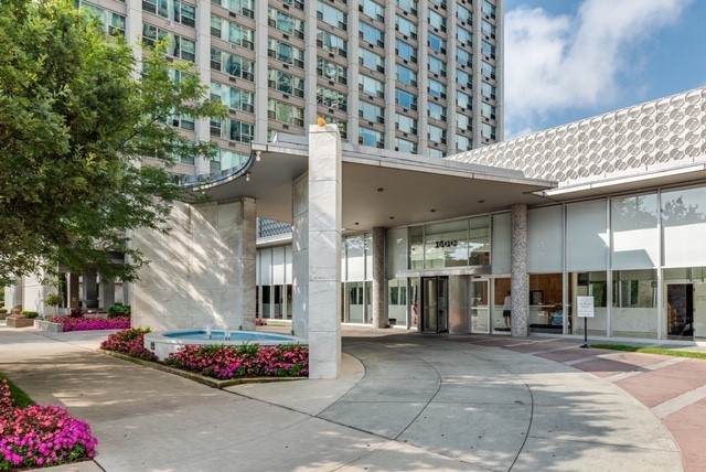 3600 Lake Shore Drive - Photo 1