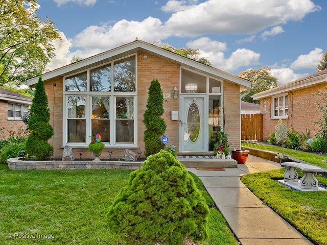 9538 Kildare Avenue - Photo 1