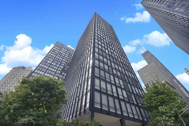 880 Lake Shore Drive - Photo 1