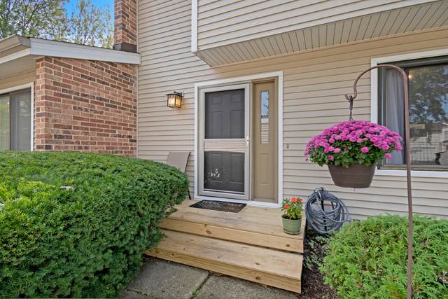 1063 Rainwood Drive - Photo 1