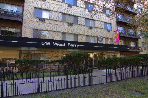 515 Barry Avenue - Photo 1