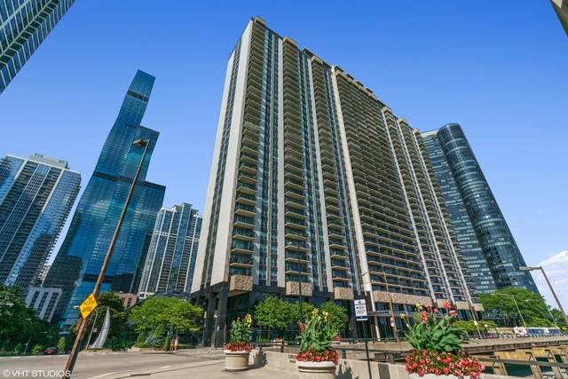 400 Randolph Street - Photo 1
