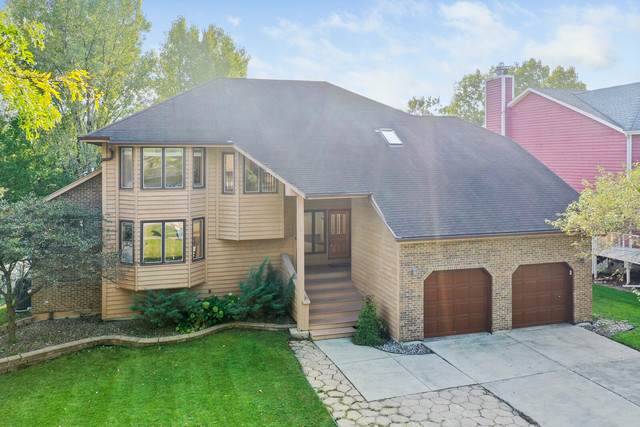 1921 Manning Road - Photo 1