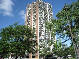1850 Clark Street - Photo 1