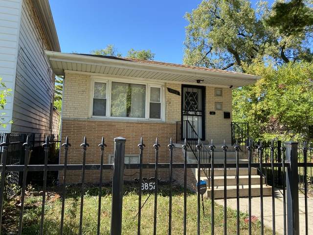 8852 Carpenter Street - Photo 1