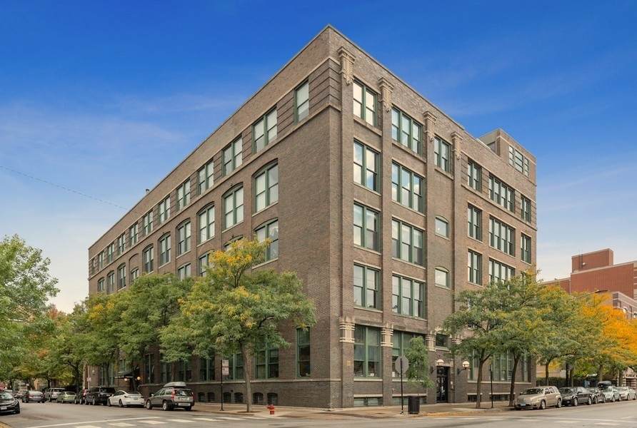 1327 Washington Boulevard - Photo 1