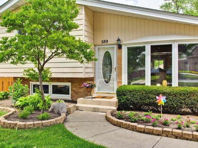 589 Babcock Avenue - Photo 1