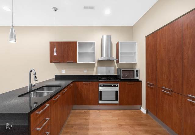 1636 Rockwell Street - Photo 1