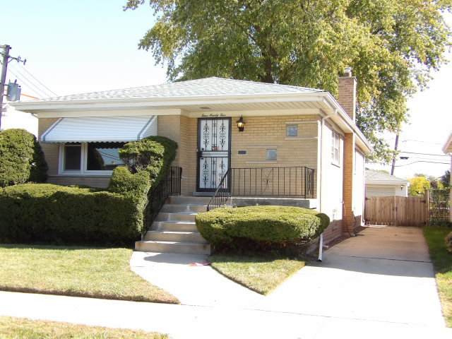 495 Hoxie Avenue - Photo 1
