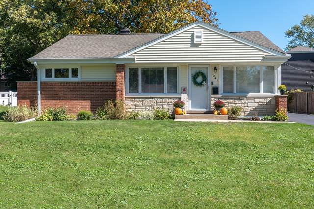 1041 Meadow Road - Photo 1