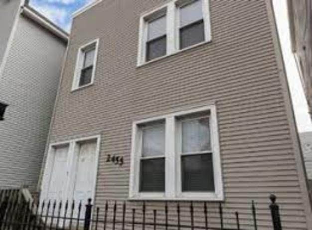 2455 Ashland Avenue - Photo 1