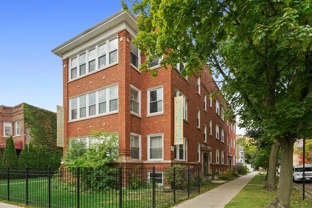 3303 Ainslie Street - Photo 1