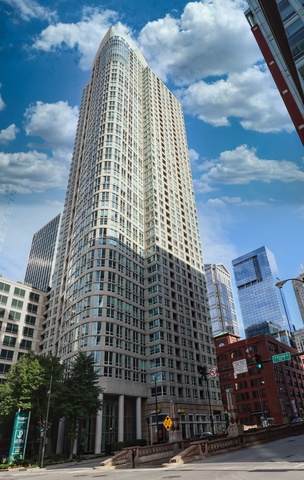 345 La Salle Street - Photo 1