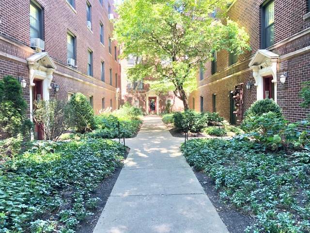 930 Oakdale Avenue - Photo 1