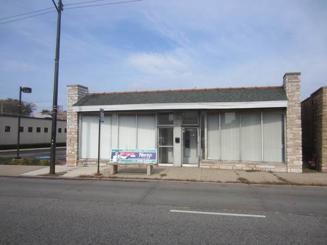 6150 Archer Avenue - Photo 1
