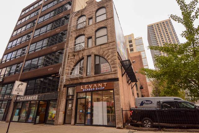 149 Chicago Avenue - Photo 1