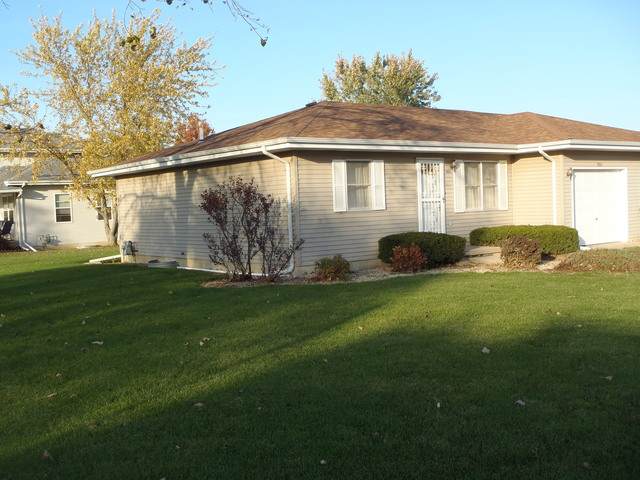 1002 Tower Circle Drive - Photo 1