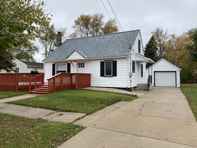 811 Washington Street - Photo 1