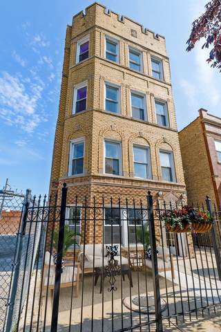 3944 Wrightwood Avenue - Photo 1