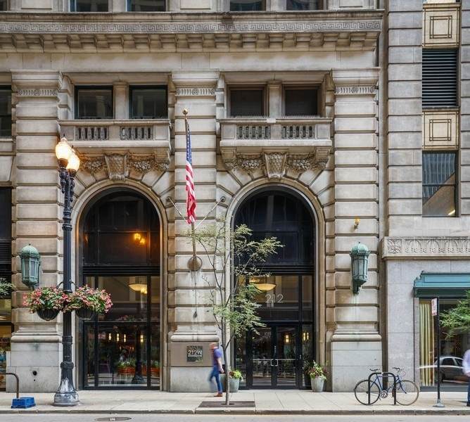 212 Washington Street - Photo 1