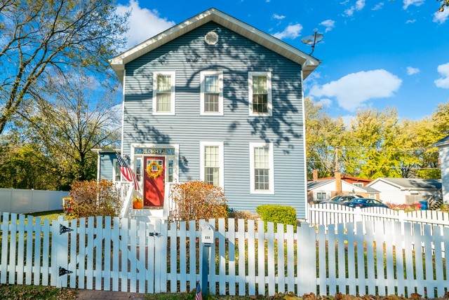 604 Washington Street - Photo 1